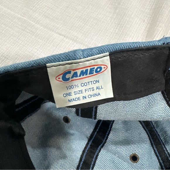 “Howl at the Moon” Orlando Blue & Black Denim Cap w/ Wolf & Piano Design - Picture 4 of 4